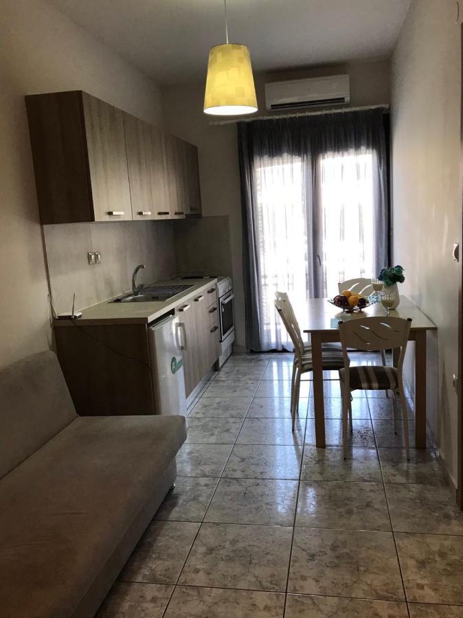 Kostas-Apartment Ierissos Exteriör bild